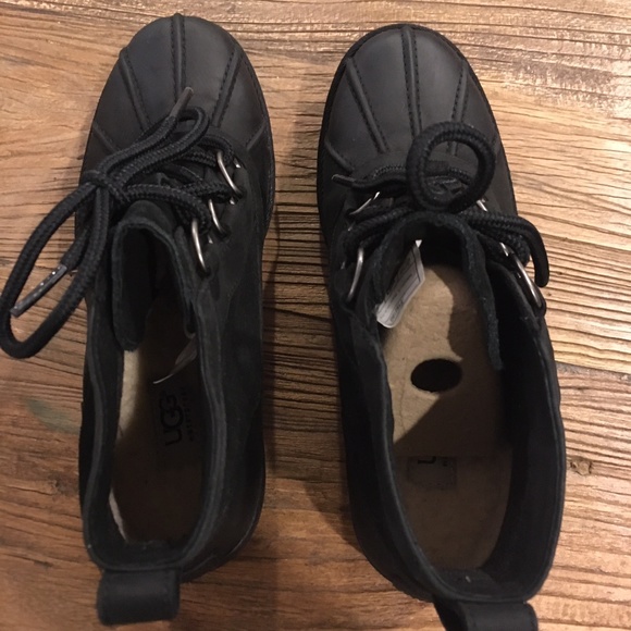 UGG Women's Heather Black Duck Winter Rain Boots - Picture 5 of 6